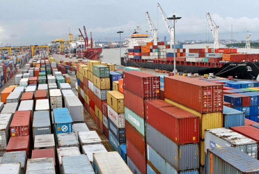 Ctg Customs launches biggest-ever auction of 470 containers