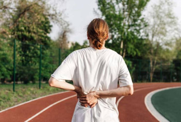 How many minutes you should walk every day to avoid back pain, study reveals