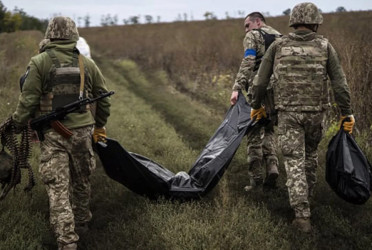 Russia hands over Ukraine bodies of 1,000 soldiers