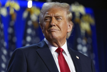 Trump diagnosed with vein condition causing leg swelling: White House