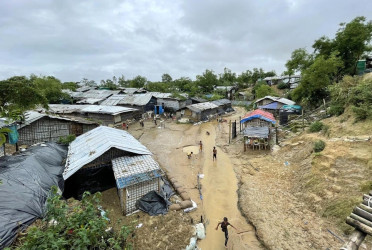 Funding cuts heighten monsoon risks for Rohingyas in Bangladesh: UNHCR