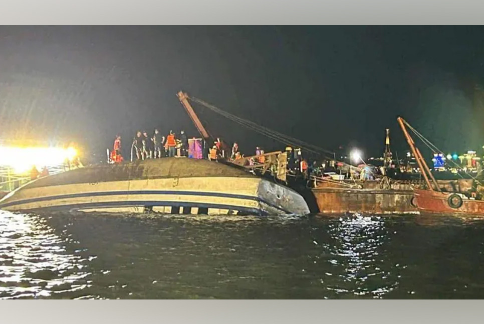 Death toll in Ha Long Bay tourists boat drowning rises to 37