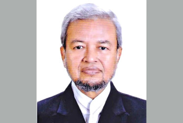 Ex CEC Mobarak dies at 79