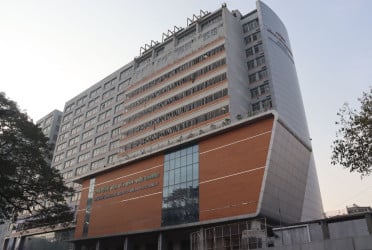 Uttara plane crash: burn institute opens emergency hotline