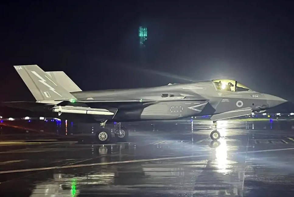 British F-35 Jet leaves India after month-long stay
