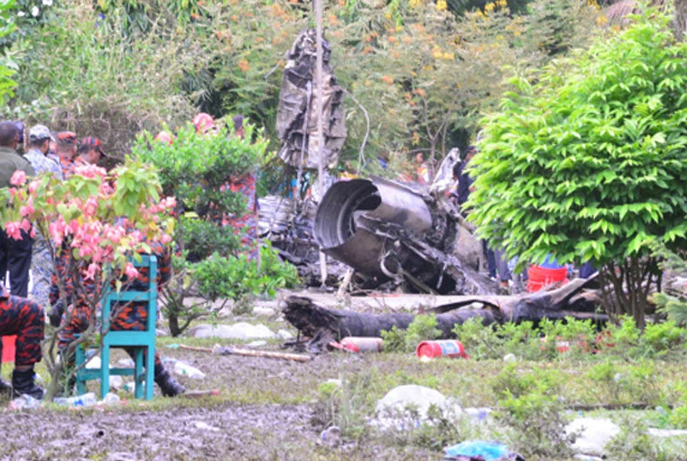 Jet crash: Death toll rises to 31