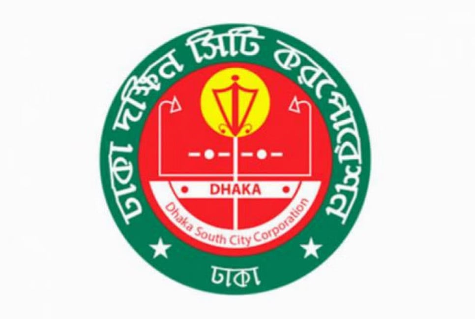 Trained e-rickshaw drivers to get license: DSCC administrator