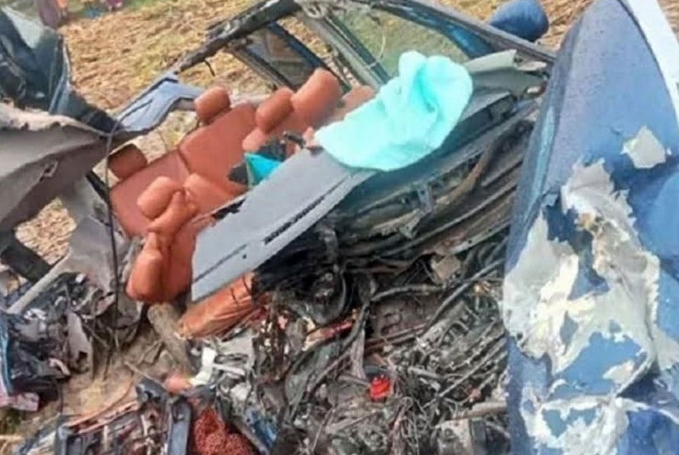 Truck–microbus collision in Natore claims 6 lives