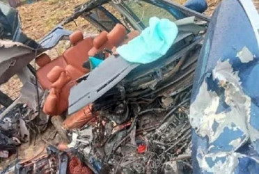 Death toll in Natore road crash hits 8
