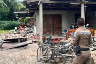 Thailand seals border with Cambodia after military clashes kill 12