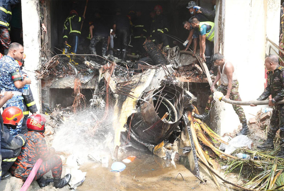 Death tolls hits 32 in Milestone jet crash as another child dies