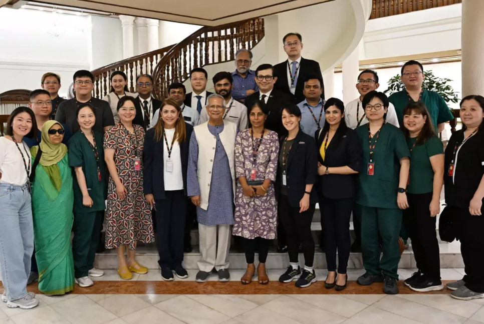 CA thanks foreign medical teams for treating plane crash victims