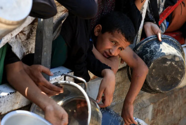 Israeli attacks, forced starvation kill more than 70 Palestinians
