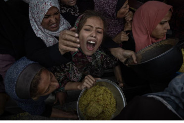 Israel resumes airdrop aid to Gaza, military says