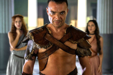 'Spartacus' franchise returns over decade later
