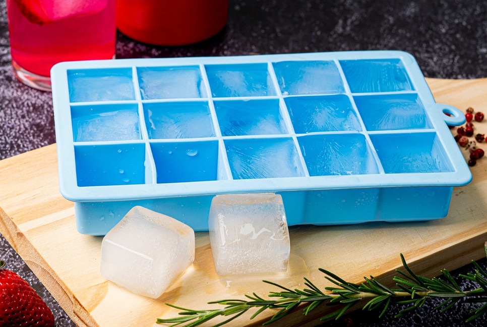 Simple ice cube remedy boosts skin glow, gut health, and hair strength