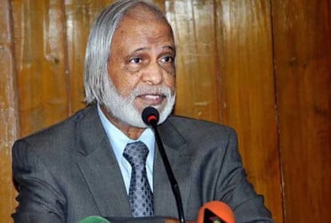 Only elected govt has the right to reform: Moyeen Khan
