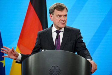 Talks on two-state solution must begin: German FM