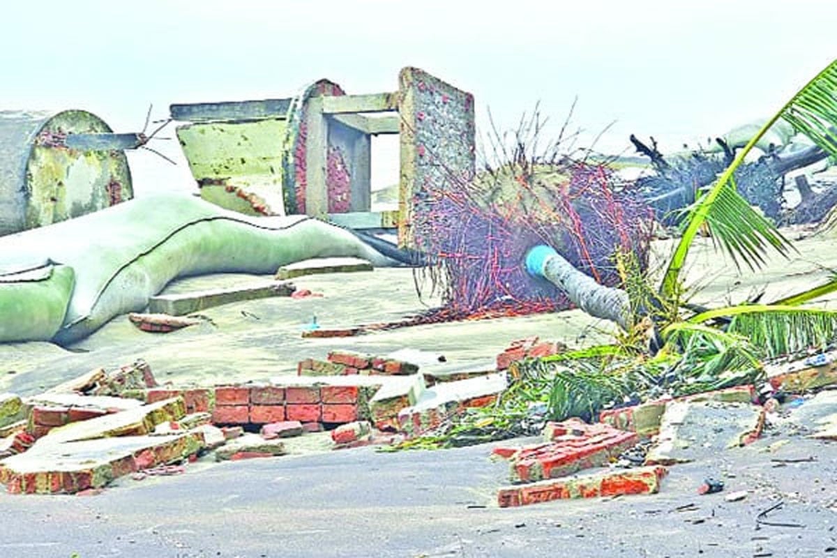 Erosion threatens beauty, tourism at Cox’s Bazar beach