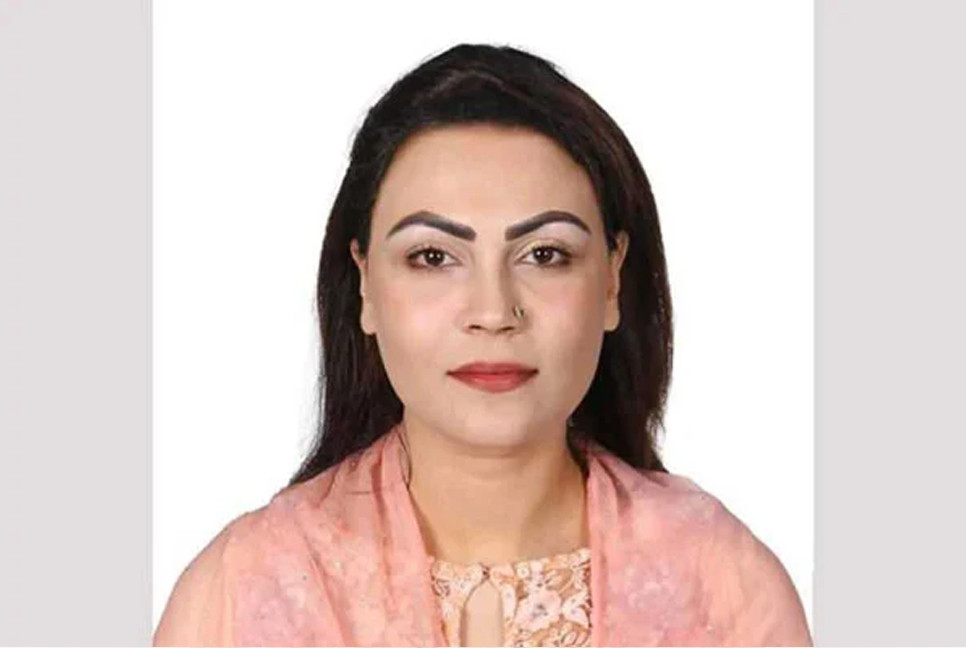 ‘Abar Tora Manush Ho’