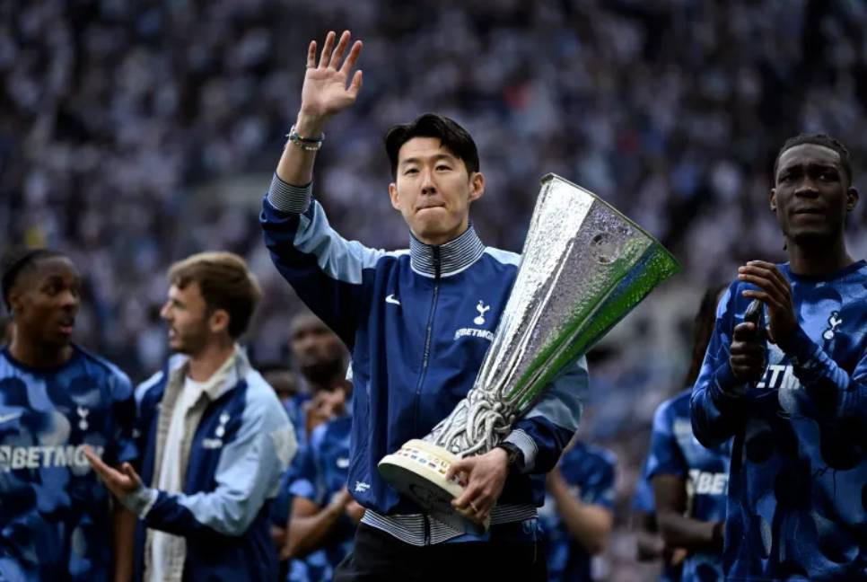 Tottenham captain Son to leave Premier League club