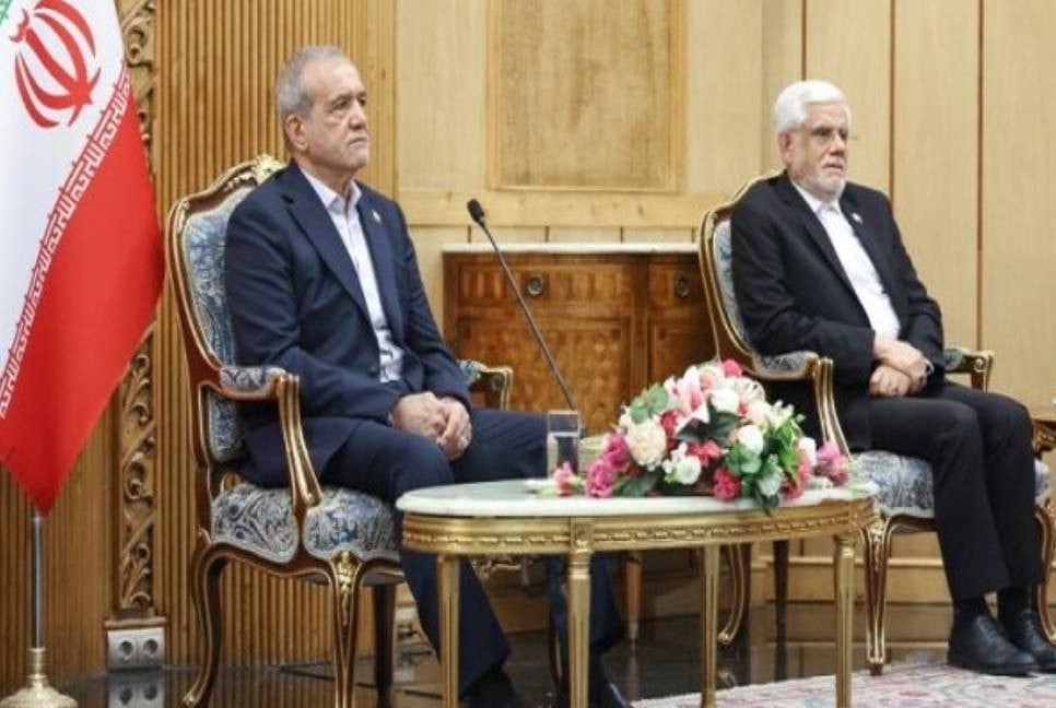 Iran, Pakistan aim to increase trade to $10b target