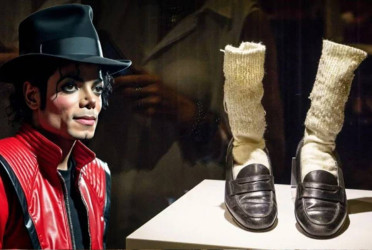 Michael Jackson’s socks auctioned for over $8,000