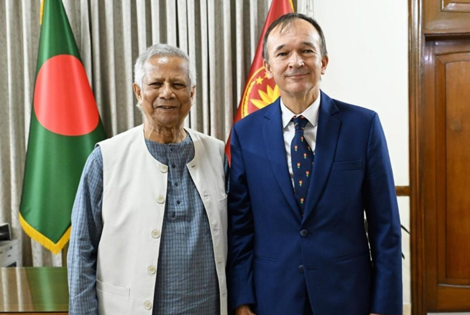 Outgoing Dutch envoy meets CA Prof Yunus