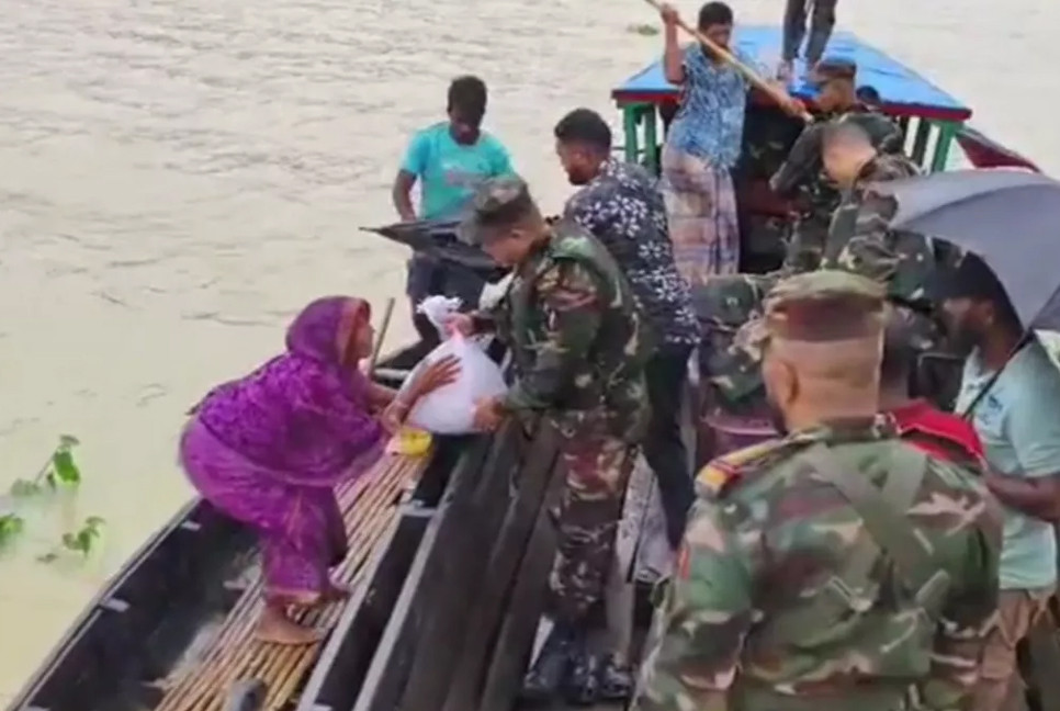 Swollen Kaptai lake maroons 200 families in Khagrachhari