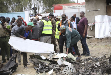 Six killed as air ambulance crashes in Kenyan residential area