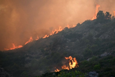 France's huge wildfire will burn for days despite containment: Authorities