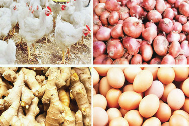 Torrential rain drives up chicken, onion, ginger, egg prices in Dhaka