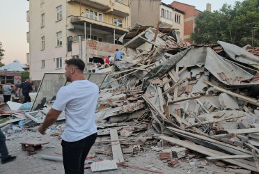 6.1 quake hits western Turkey: 1 dead, dozens injured