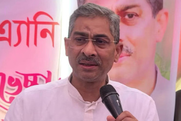 AL has taken people hostage, destroyed them: Annie