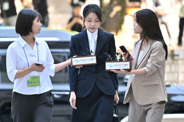 South Korean court to decide on arrest warrant for former 1st lady