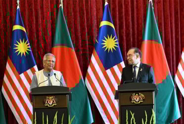 Prof Yunus urges Malaysia to keep doors open for Bangladeshi workers
