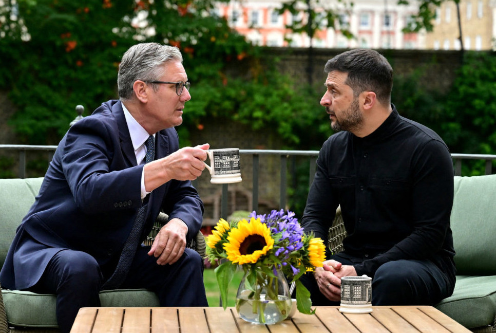 Zelenskyy meets with UK PM as Europe braces for the Trump-Putin summit