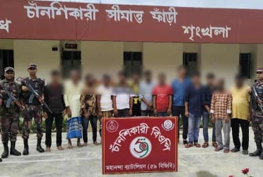 BSF pushes in 13 Bangladeshis thru Bholahat border