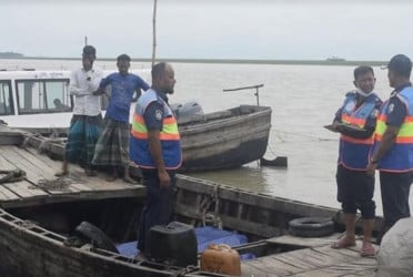 Huge banned illegal fishing nets seized, 420 held in past week