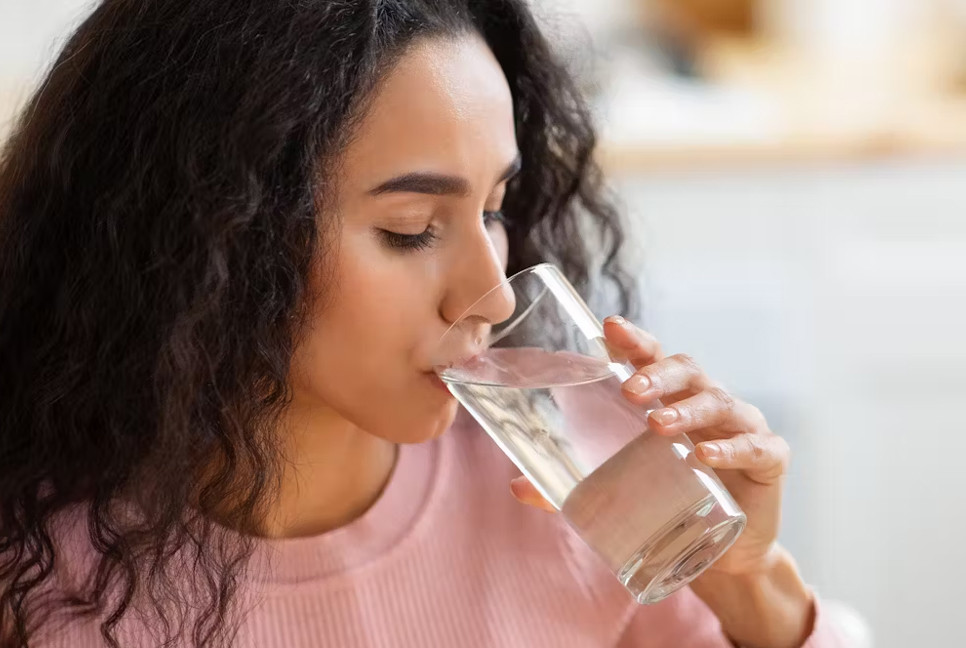 Drinking water before meals control blood sugar naturally: Study