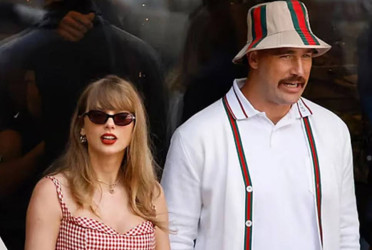 Taylor Swift and Travis Kelce get engaged