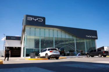 BYD, Tesla face major setback from Mexico's proposed 50% tariff on Chinese electric cars