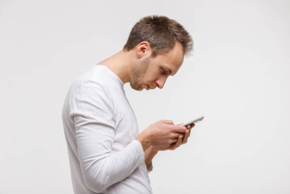 Tech neck: Why phone posture harms your brain and heart