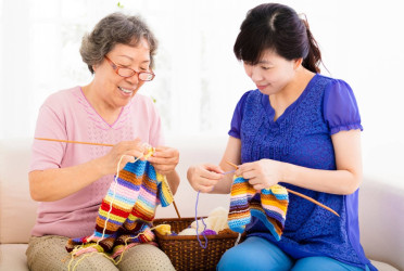 6 therapeutic activities to manage symptoms in patients with Alzheimer’s