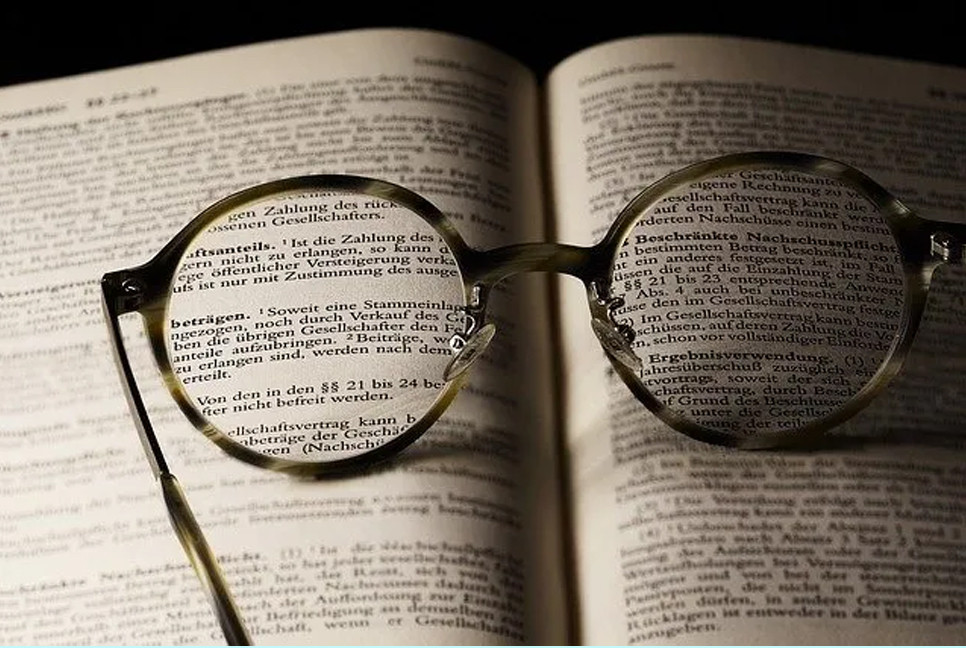 New eye drop treatment to replace reading glasses and surgery