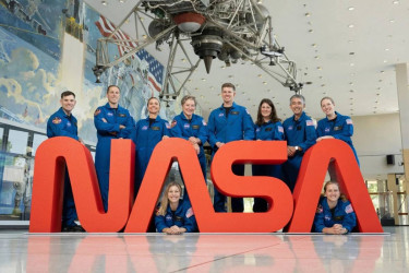 NASA makes history with 1st female-majority astronaut class