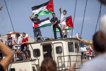 Israel threatens Global Sumud Flotilla