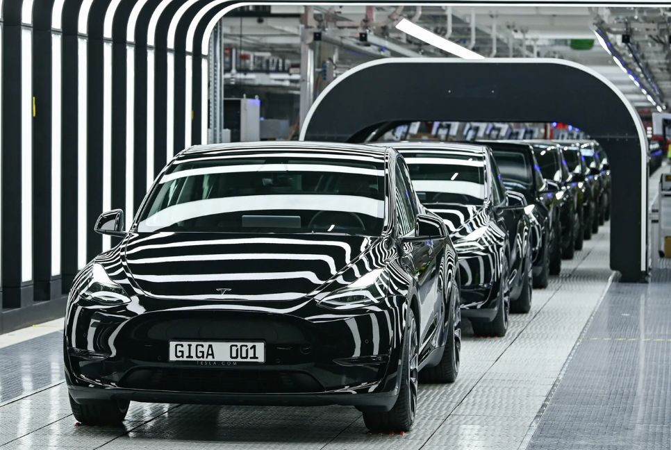 How US fell behind in the global EV race