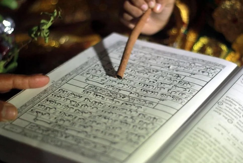 World Teachers’ Day: Honour of educators in Islam