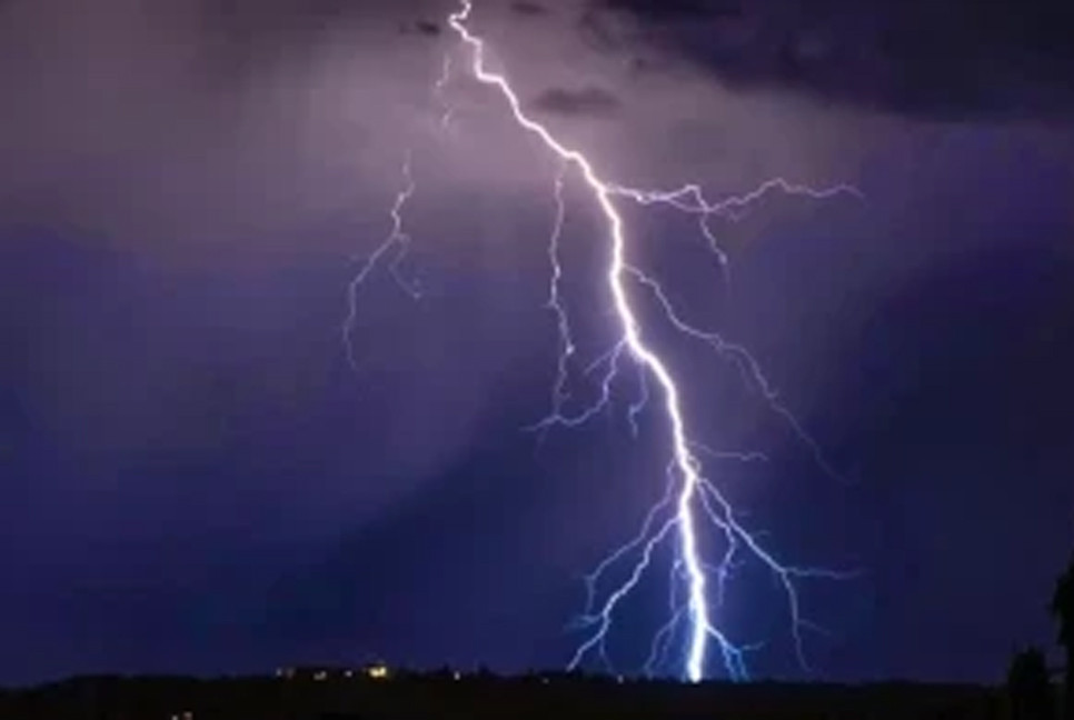 Lightning kills 2 farmers in Jhenaidah